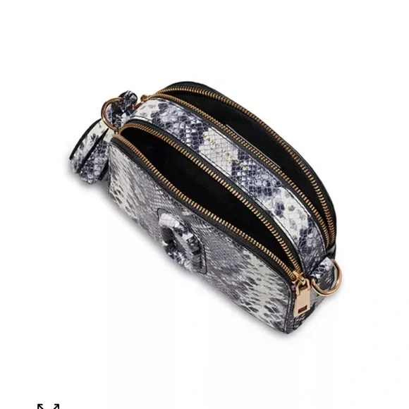 New Marc Jacob shutter Leather crossbody Bag - Picture 12 of 17